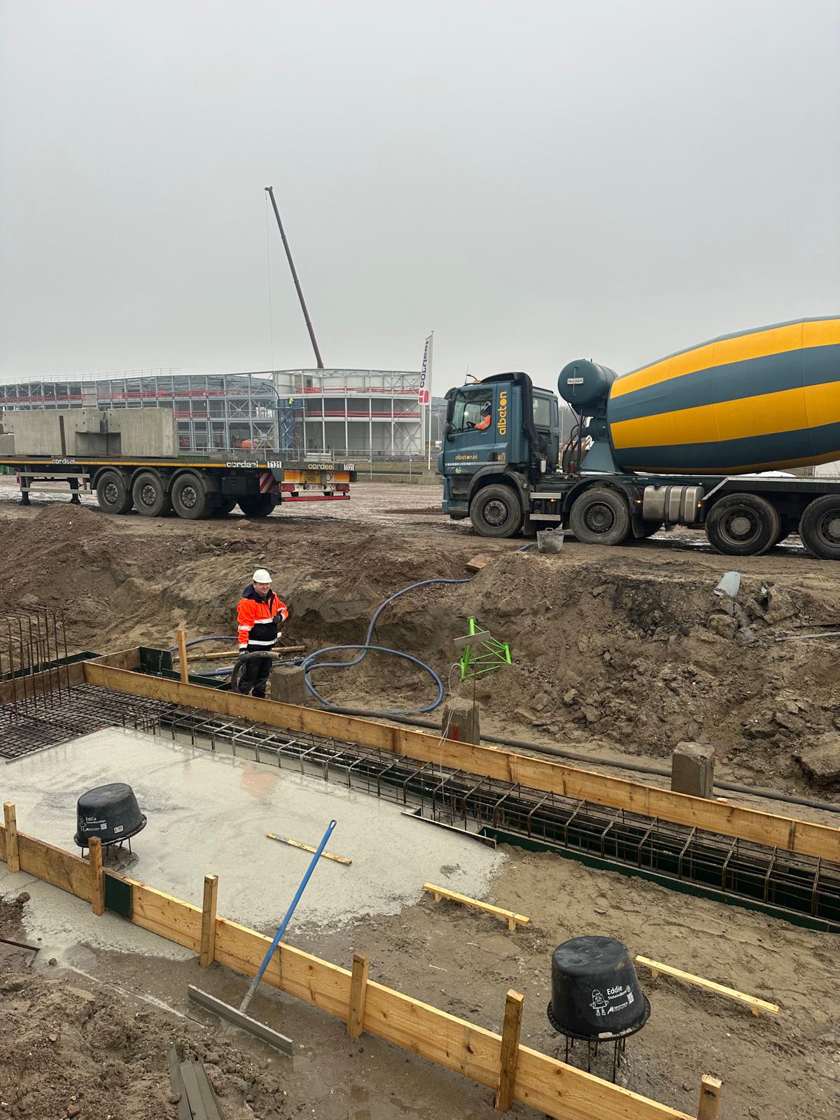 Dogan Betonbouw aan het werk