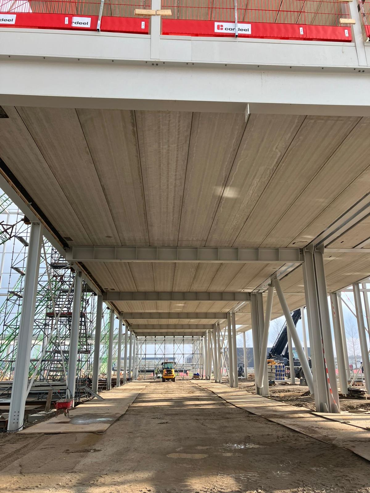 Logistiek Centrum — foto 1